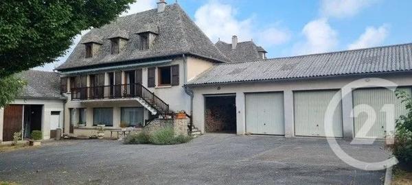 Maison à vendre  7 pièces - 155 m 2   MONTSALVY  - 15