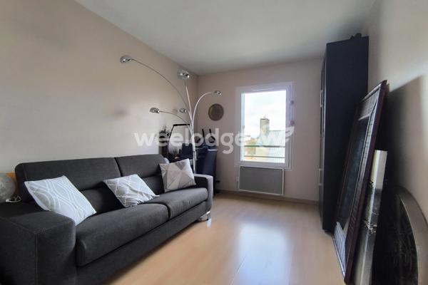 Appartement à vendre 4 pièces de 81,44 m² à Jouy-le-Moutier