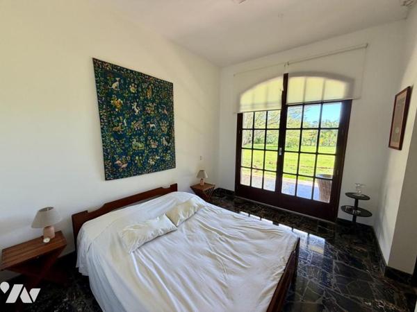 STE MARIE DUPARC TERRAIN A BATIR DE PLUS DE 10 000m² 