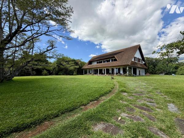 STE MARIE DUPARC TERRAIN A BATIR DE PLUS DE 10 000m² 