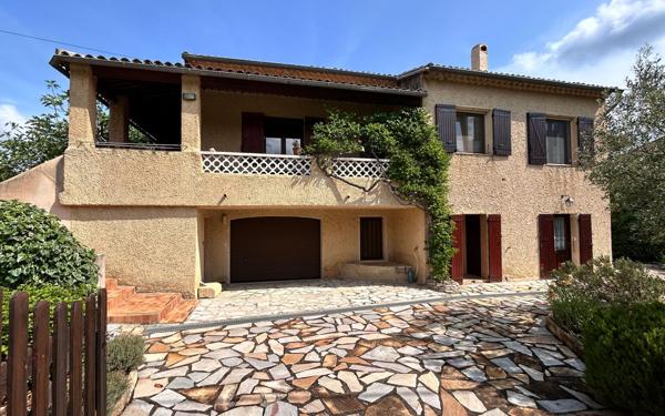 Maison à vendre    6 pièces •  Mollans-sur-Ouvèze