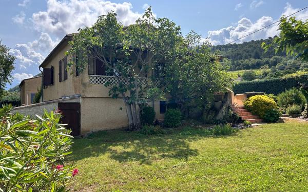 Maison à vendre    6 pièces •  Mollans-sur-Ouvèze