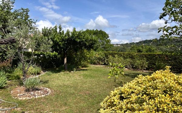 Maison à vendre    6 pièces •  Mollans-sur-Ouvèze