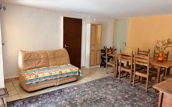 Maison à vendre    6 pièces •  Mollans-sur-Ouvèze