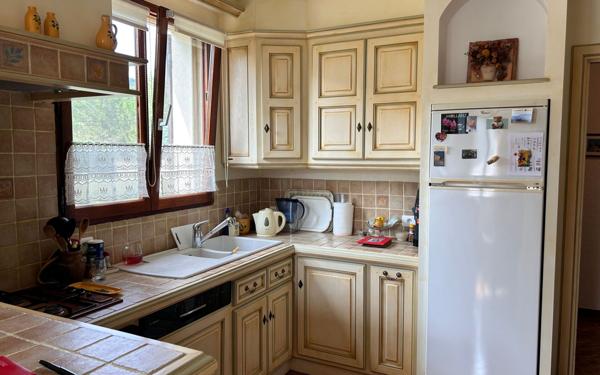 Maison à vendre    6 pièces •  Mollans-sur-Ouvèze