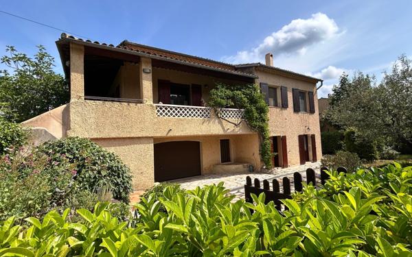 Maison à vendre    6 pièces •  Mollans-sur-Ouvèze