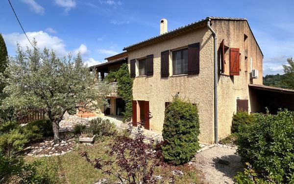 Maison à vendre    6 pièces •  Mollans-sur-Ouvèze