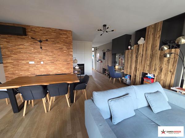 La Ville en Bois - Grand appartement T3 en dernier étage. La rochelle