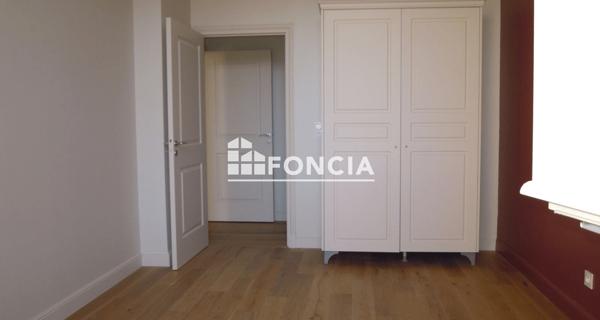 Location Appartement 2 pièces 44 m² - Saint-brieuc 22000