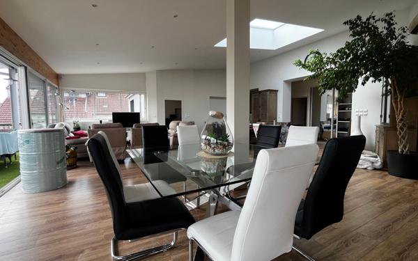 Appartement à vendre    6 pièces • 297,79 m2 Limoges