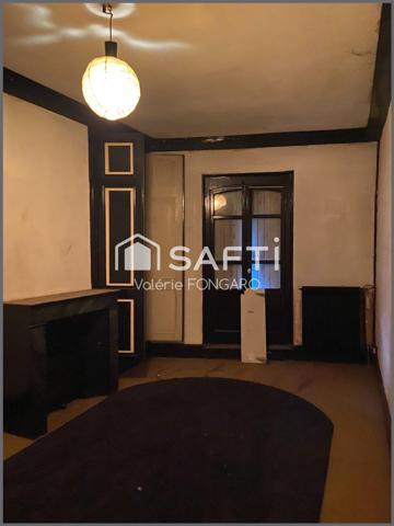 COMMERCE EN HYPERCENTRE 44 ANS D'EXPERIENCE