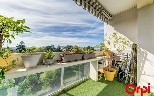 Appartement à vendre    3 pièces • 78 m2 Caluire-et-Cuire