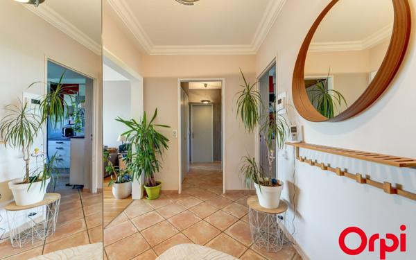 Appartement à vendre    3 pièces • 78 m2 Caluire-et-Cuire