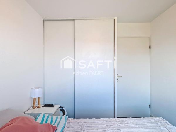 Appartement T3  de 55m² construit en 2005 avec terrasse sans travaux