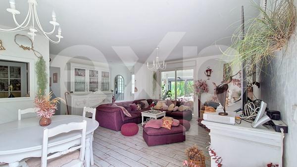 EYSINES – Maison 5 pièces 91 m² en VIAGER OCCUPÉ – Décote 56 % – Garage, Véranda, Terrain 465 m² – Proche Tram D