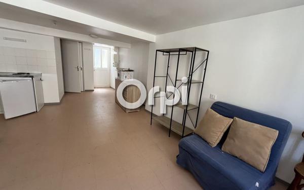 Appartement à louer    1 pièce • 30 m2 Mende