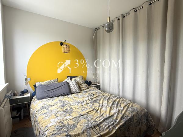 Maison
                                                                                                                                                                                                                                                                                                                        4 pièce(s)                                                                                                                                                                                                          3 chambre(s)                                                                                                                                                                                                          98  m²