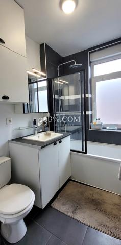 Maison
                                                                                                                                                                                                                                                                                                                        4 pièce(s)                                                                                                                                                                                                          3 chambre(s)                                                                                                                                                                                                          98  m²
