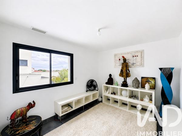 Maison à vendre 5 pièces 138 m² Pollestres