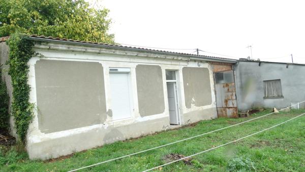 Virelade (33720) Maison avec jardin à rénover