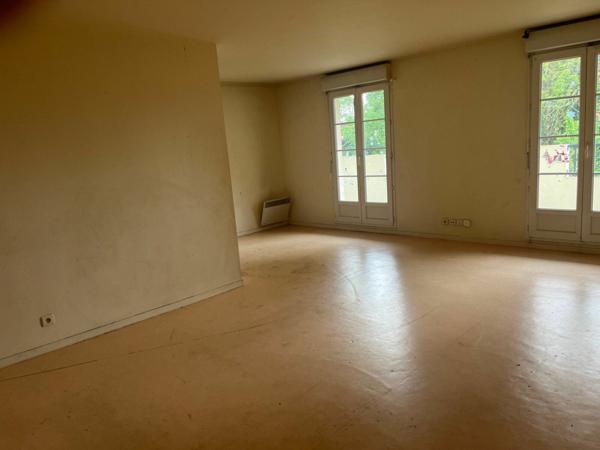 Appartement à vendre    4 pièces • 77,50 m2 Corbeil-Essonnes