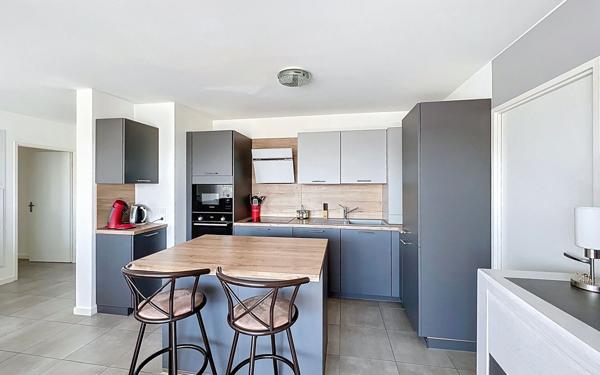 Appartement à vendre    4 pièces • 85,39 m2 Vulbens