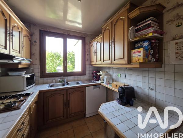 Maison à vendre 5 pièces 79 m² Sainte-Geneviève-des-Bois