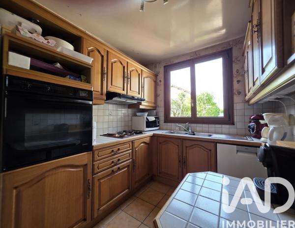 Maison à vendre 5 pièces 79 m² Sainte-Geneviève-des-Bois