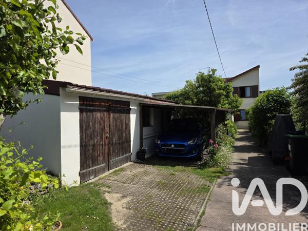 Maison à vendre 5 pièces 79 m² Sainte-Geneviève-des-Bois