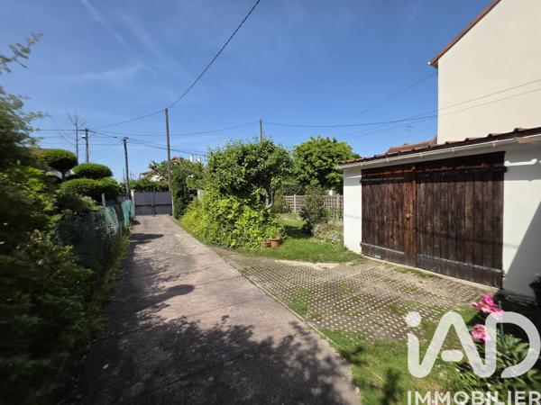 Maison à vendre 5 pièces 79 m² Sainte-Geneviève-des-Bois