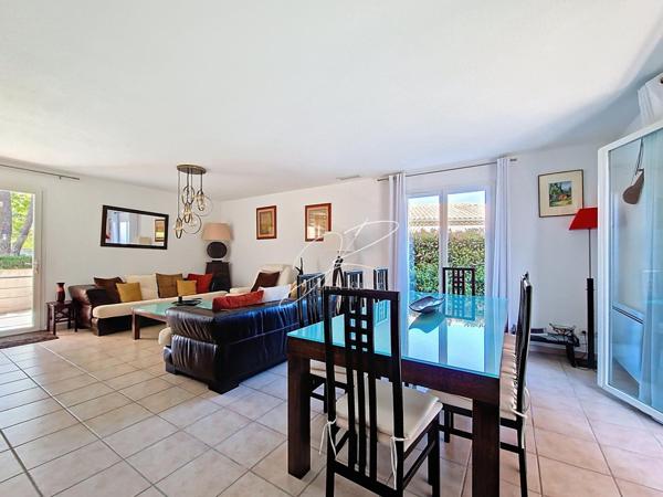 Maison T5 3 chambres 134 m² piscine