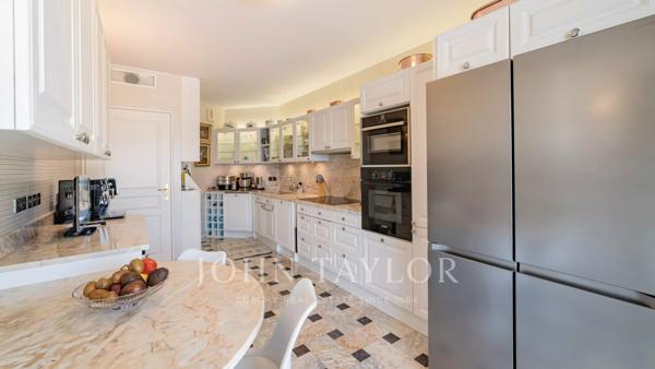 Magnifique penthouse avec vue golf et Estérel
