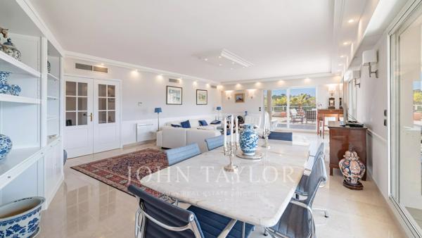 Magnifique penthouse avec vue golf et Estérel