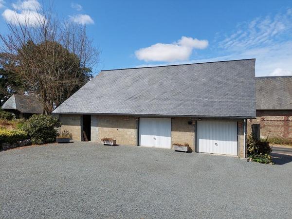 Ancien corp de ferme  7150 m²