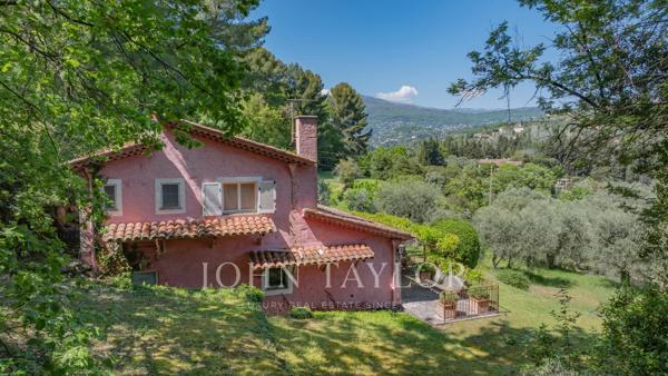 Domaine Provençal Authentique avec Oliveraie Centenaire – Grasse