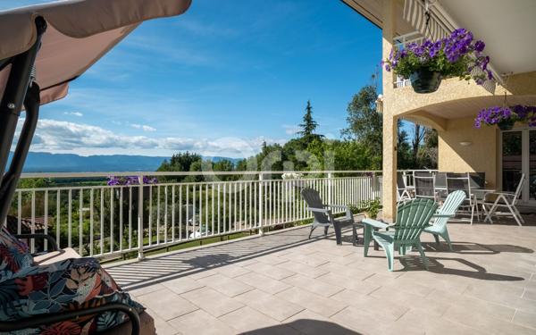 Maison à vendre    7 pièces • 220 m2 Cranves-Sales