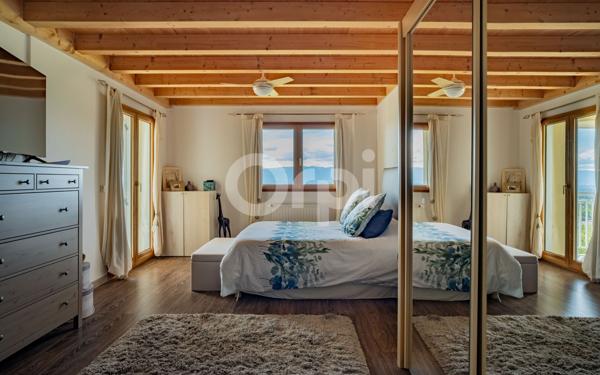 Maison à vendre    7 pièces • 220 m2 Cranves-Sales