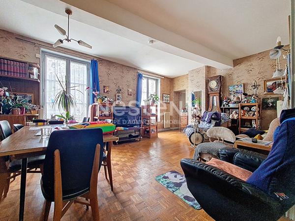 ORLEANS FUTURE FAC - Opportunité Rare - possible 370m2 habitables- PARKINGS - CAVE