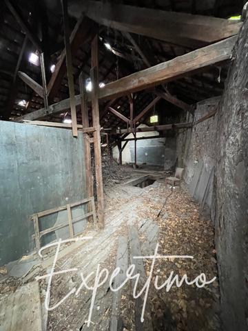 Gap (05000) Terrain rare, en plein centre-ville de Gap, avec grange à rénover ou à démolir.