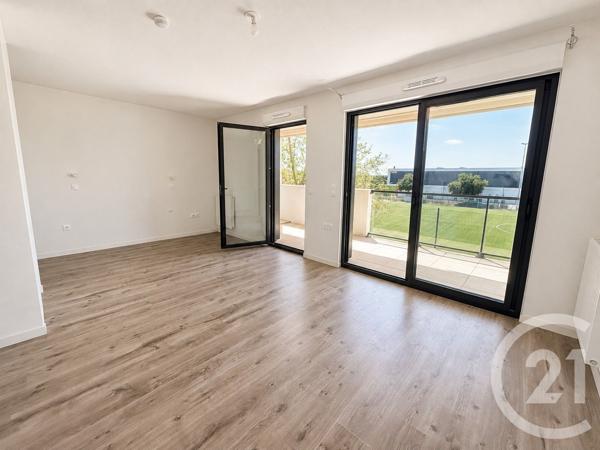 Appartement T1 à vendre  1 pièce - 34,17 m 2   BRUGES  - 33
