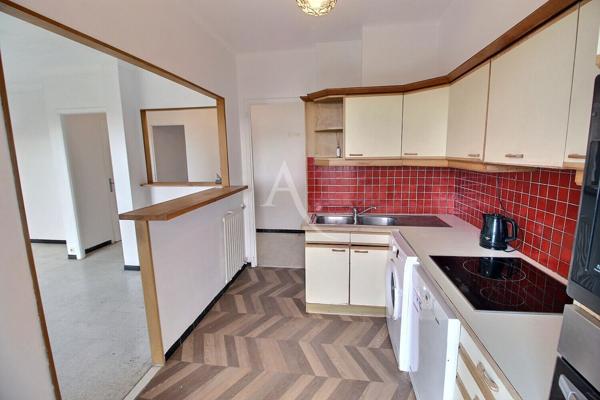 À VENDRE - PERPIGNAN LAS COBAS APPARTEMENT T3 AVEC CAVE