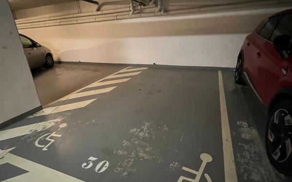 Stationnement à vendre    15 m2 Bussy-Saint-Georges