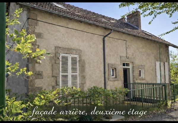 Maison à AUBUSSON (23200)