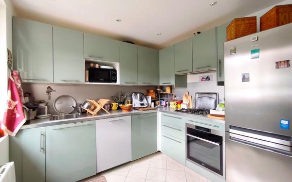 Maison à vendre    3 pièces • 74 m2 Maule