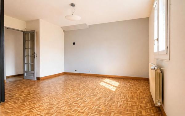 Maison à vendre    5 pièces • 145 m2 Chennevières-sur-Marne