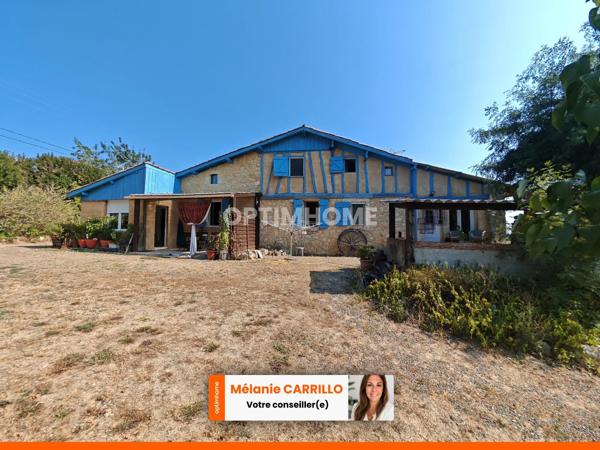 Maison de 1778 avec piscine hangar et appartement sur 10802m² terrain