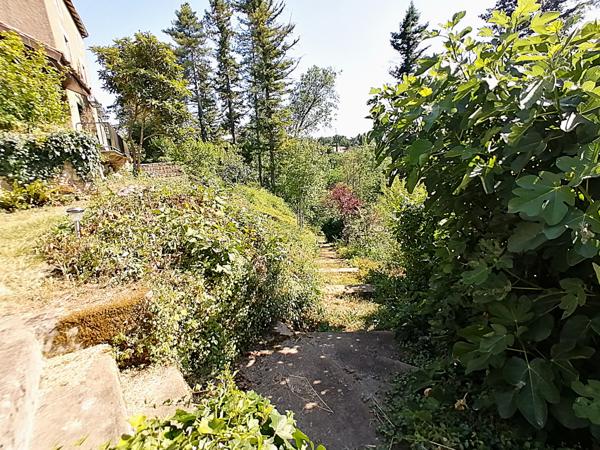 DANS UN CADRE EXCEPTIONNEL, AUX PORTES DE POITIERS ET DU CHU