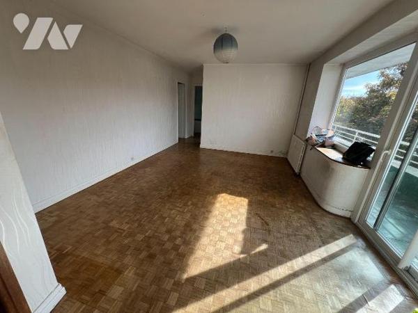 En exclusivité chez votre Notaire, appartement en plein centre ville de Dunkerque (59140) au 3è...