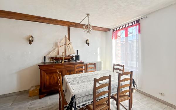 Maison à vendre    5 pièces •  La Ferté-Saint-Aubin