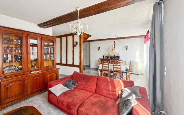 Maison à vendre    5 pièces •  La Ferté-Saint-Aubin